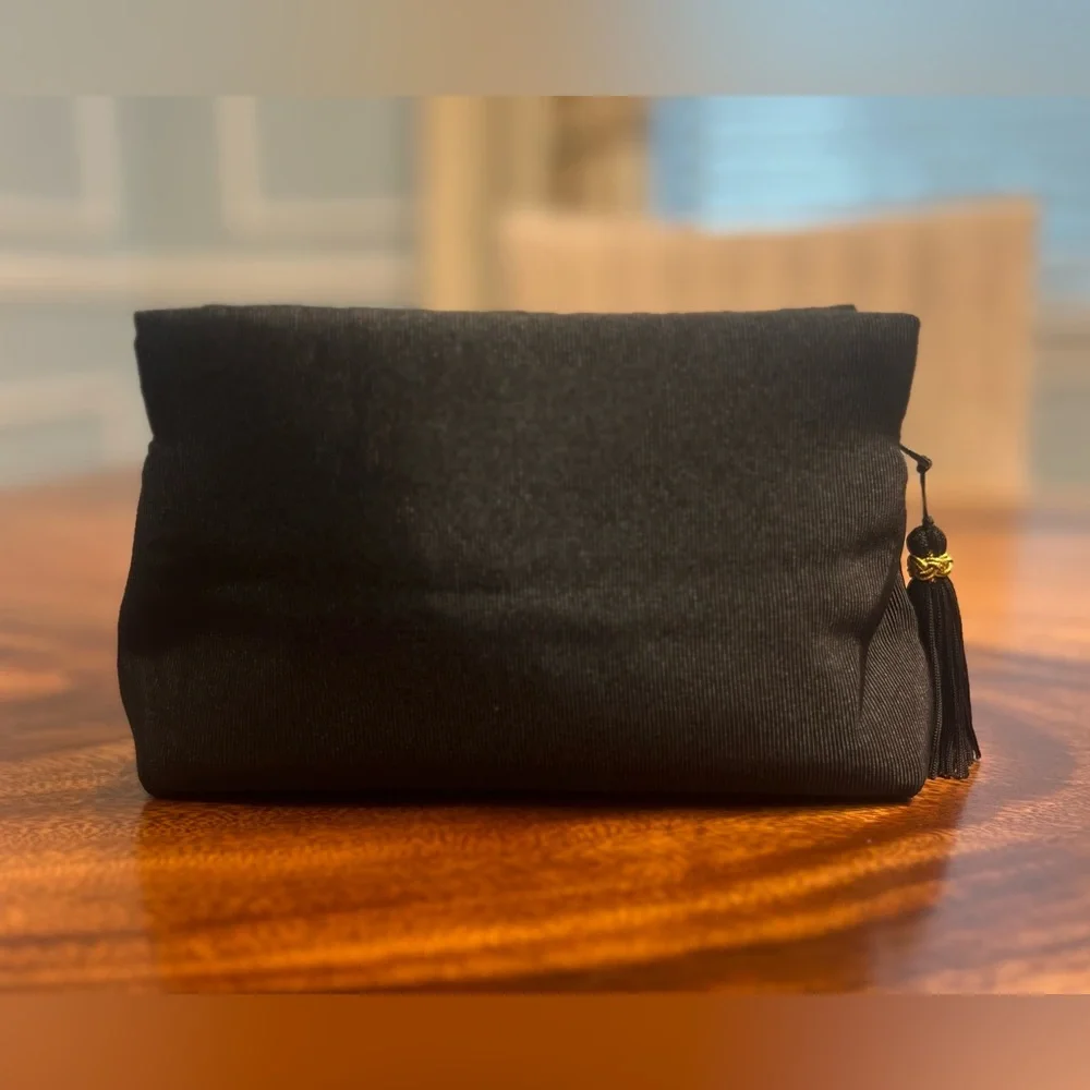 Gianni Versace Porfumi Black and Gold Clutch/ Makeup Bag w Tassel. Blk & Gold - Picture 6 of 11